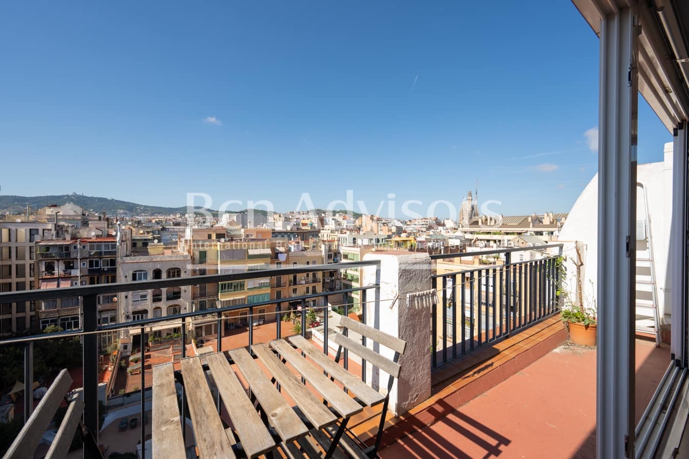 2 sypialnia Penthouse na sprzedaż w Miasto Barcelona - 995 000 € (Ref: 9254889)