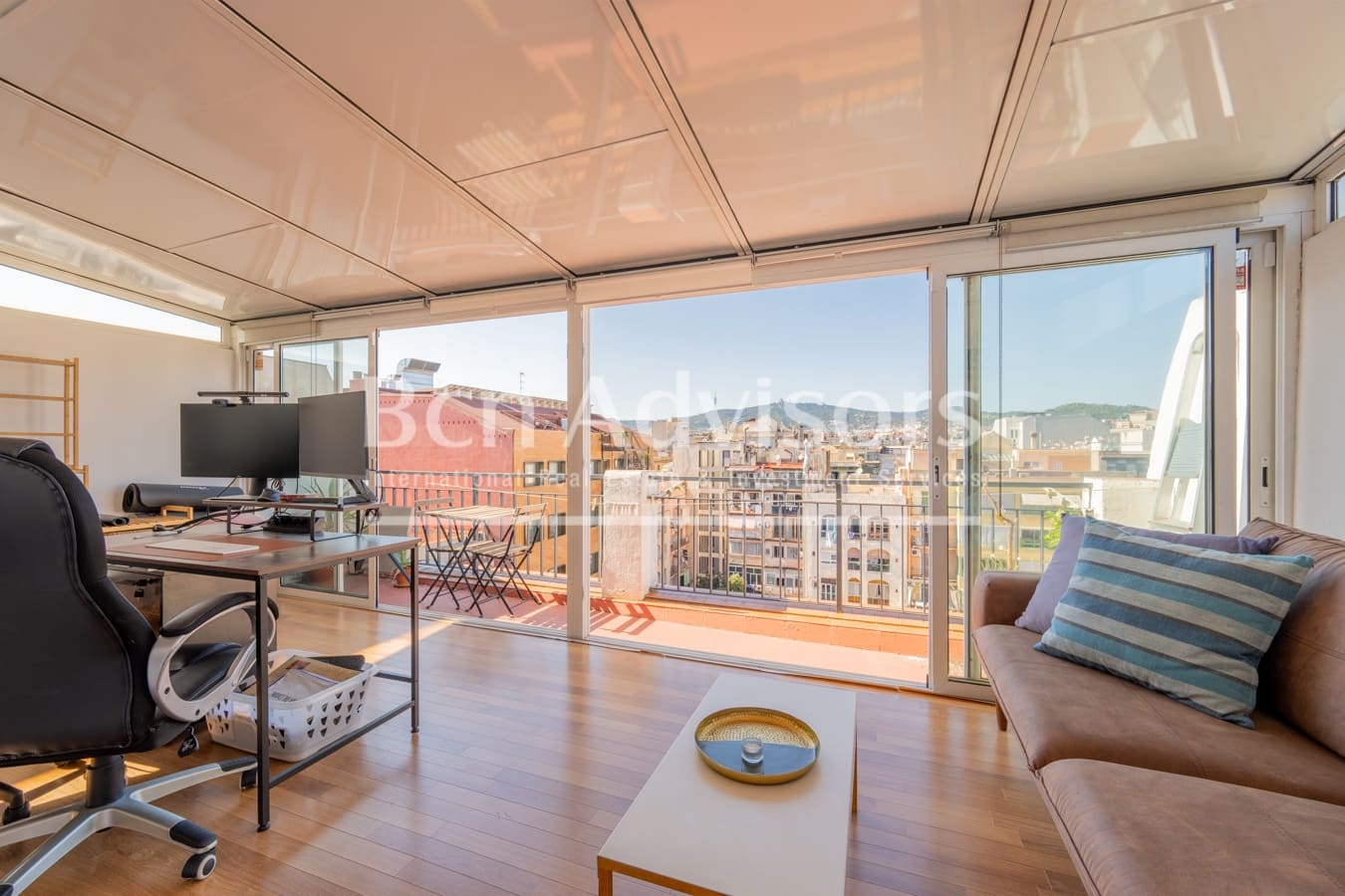 2 sypialnia Penthouse na sprzedaż w Miasto Barcelona - 995 000 € (Ref: 9254889)