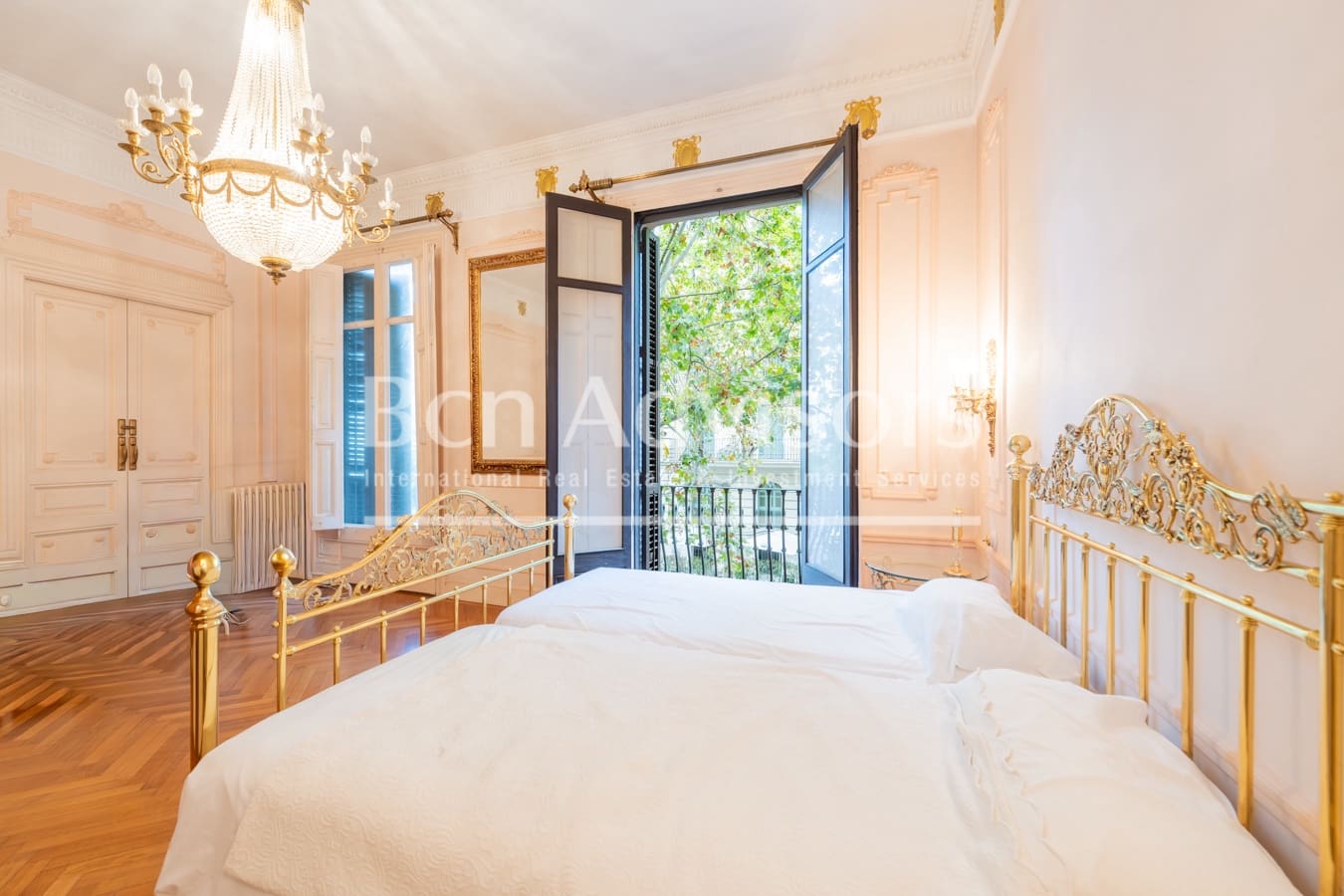 3 quarto Apartamento para venda em Barcelona cidade - 1 580 000 € (Ref: 9300900)