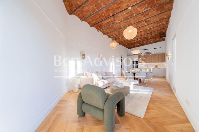3 bedroom Apartment for sale in Sant Antoni, Barcelona city - € 1,090,000 (Ref: 9310698)
