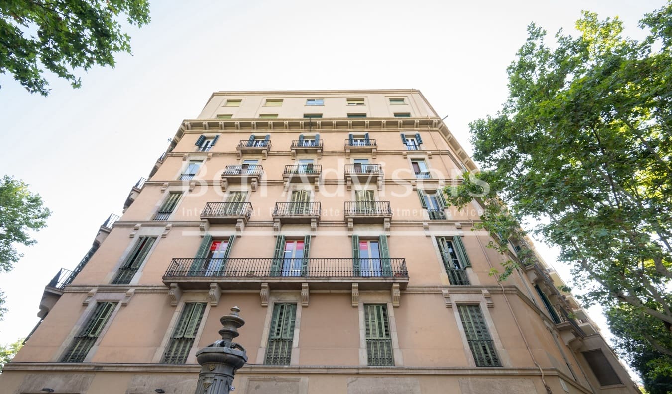 3 sovrum Lägenhet till salu i Barcelona stad - 1 090 000 € (Ref: 9310698)
