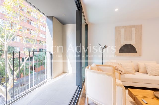 3 bedroom Apartment for sale in La Sagrada Família, Barcelona city with garage - € 835,000 (Ref: 9317630)