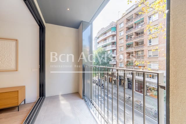 3 bedroom Apartment for sale in La Sagrada Família, Barcelona city with garage - € 835,000 (Ref: 9317630)
