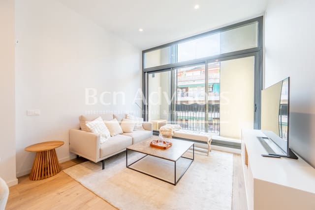 3 bedroom Apartment for sale in La Sagrada Família, Barcelona city with garage - € 816,000 (Ref: 9317632)