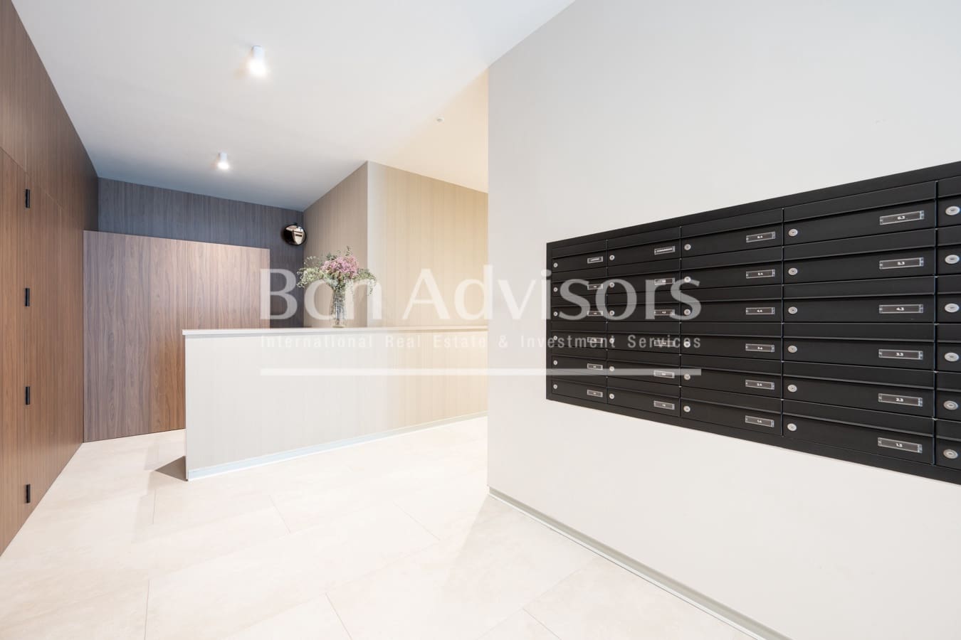 3 soveværelse Lejlighed til salg i Barcelona by med garage - € 855.000 (Ref: 9317633)