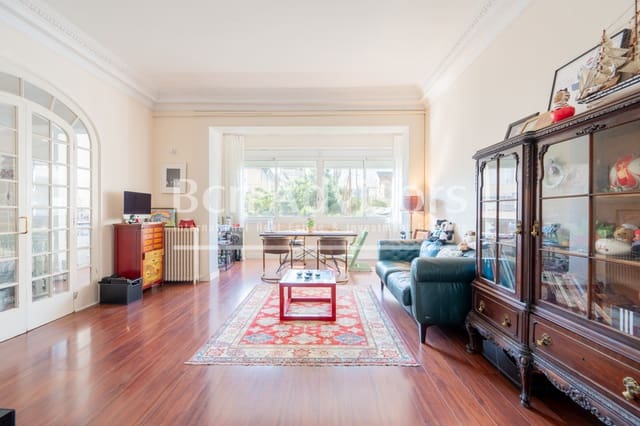 3 bedroom Apartment for sale in Sant Gervasi - La Bonanova, Barcelona city - € 799,000 (Ref: 9326211)