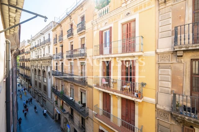 2 sovrum Takvåning till salu i El Barri Gòtic, Barcelona stad - 450 000 € (Ref: 9326213)