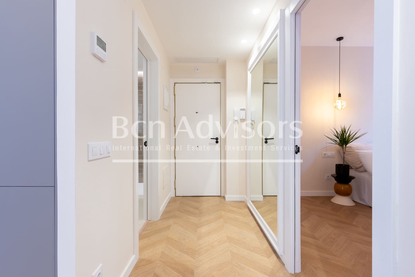 3 bedroom Apartment for sale in Barcelona city - € 665,000 (Ref: 9330371)
