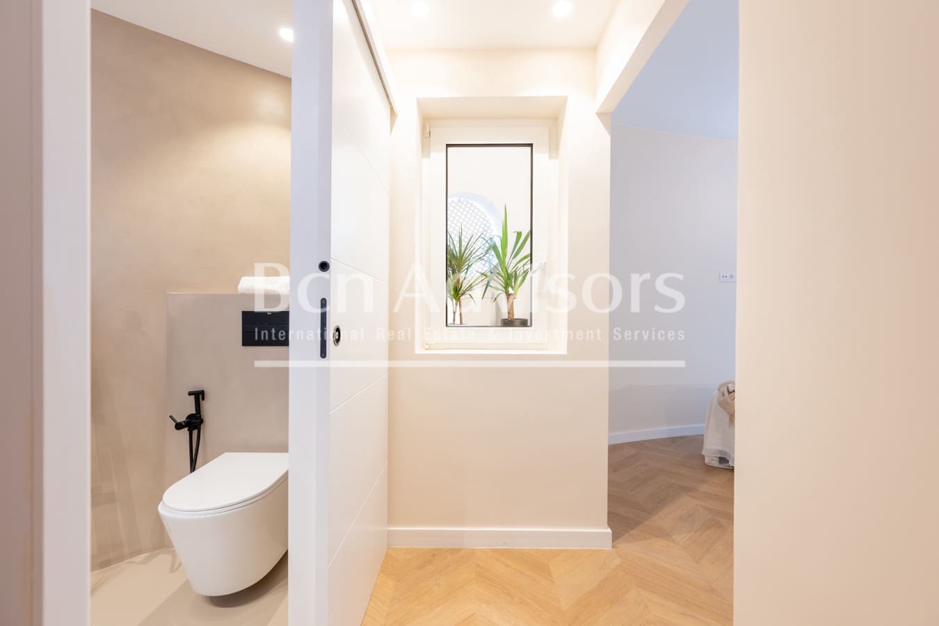 3 bedroom Apartment for sale in Barcelona city - € 665,000 (Ref: 9330371)