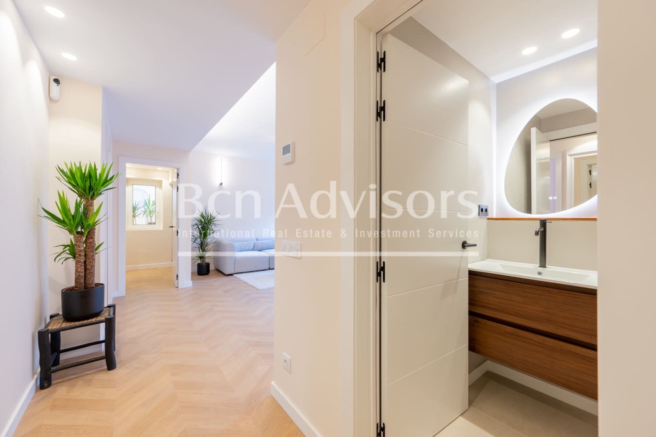 3 bedroom Apartment for sale in Barcelona city - € 665,000 (Ref: 9330371)