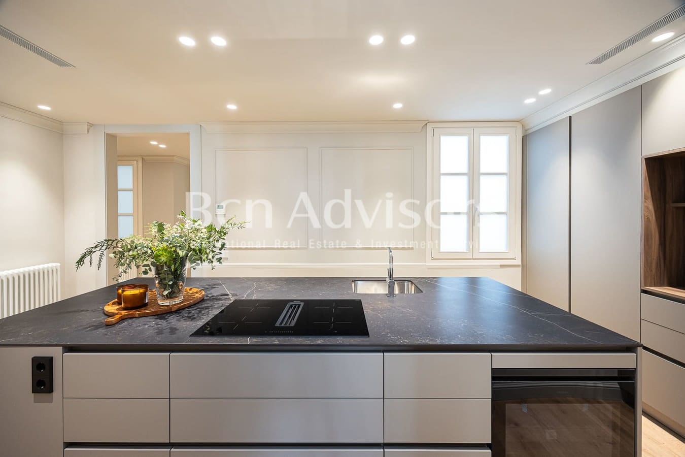 4 bedroom Apartment for sale in Barcelona city - € 1,790,000 (Ref: 9330372)
