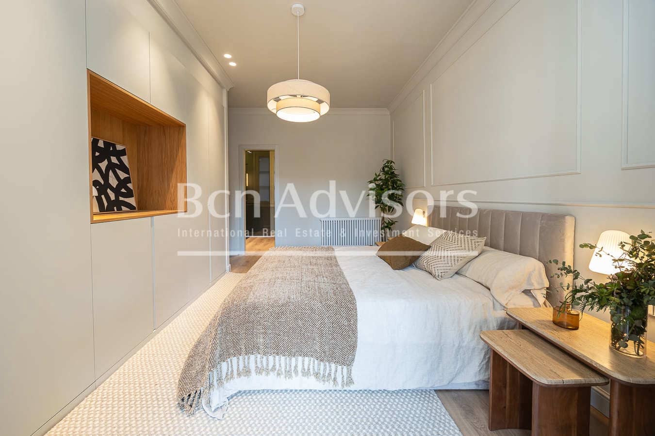 4 bedroom Apartment for sale in Barcelona city - € 1,790,000 (Ref: 9330372)