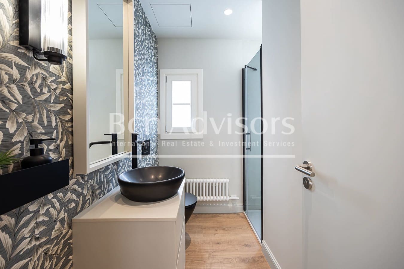 4 bedroom Apartment for sale in Barcelona city - € 1,790,000 (Ref: 9330372)
