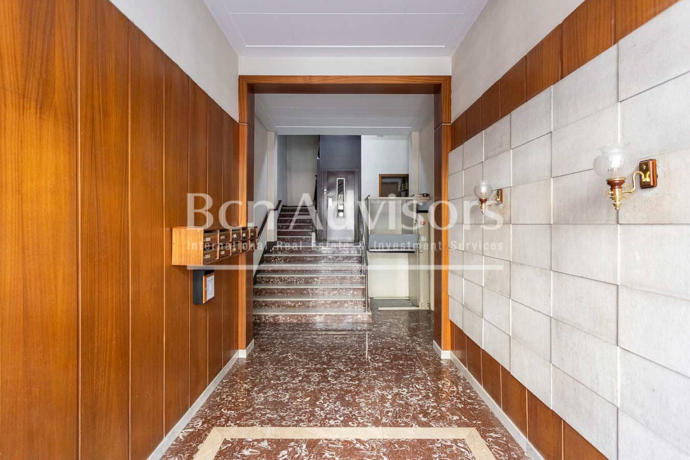 4 bedroom Apartment for sale in Barcelona city - € 1,720,000 (Ref: 9353345)