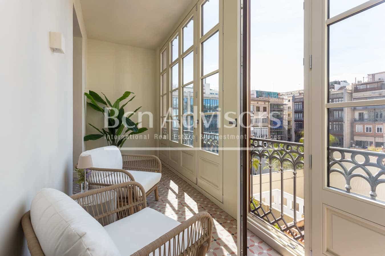 4 bedroom Apartment for sale in Barcelona city - € 1,720,000 (Ref: 9353345)