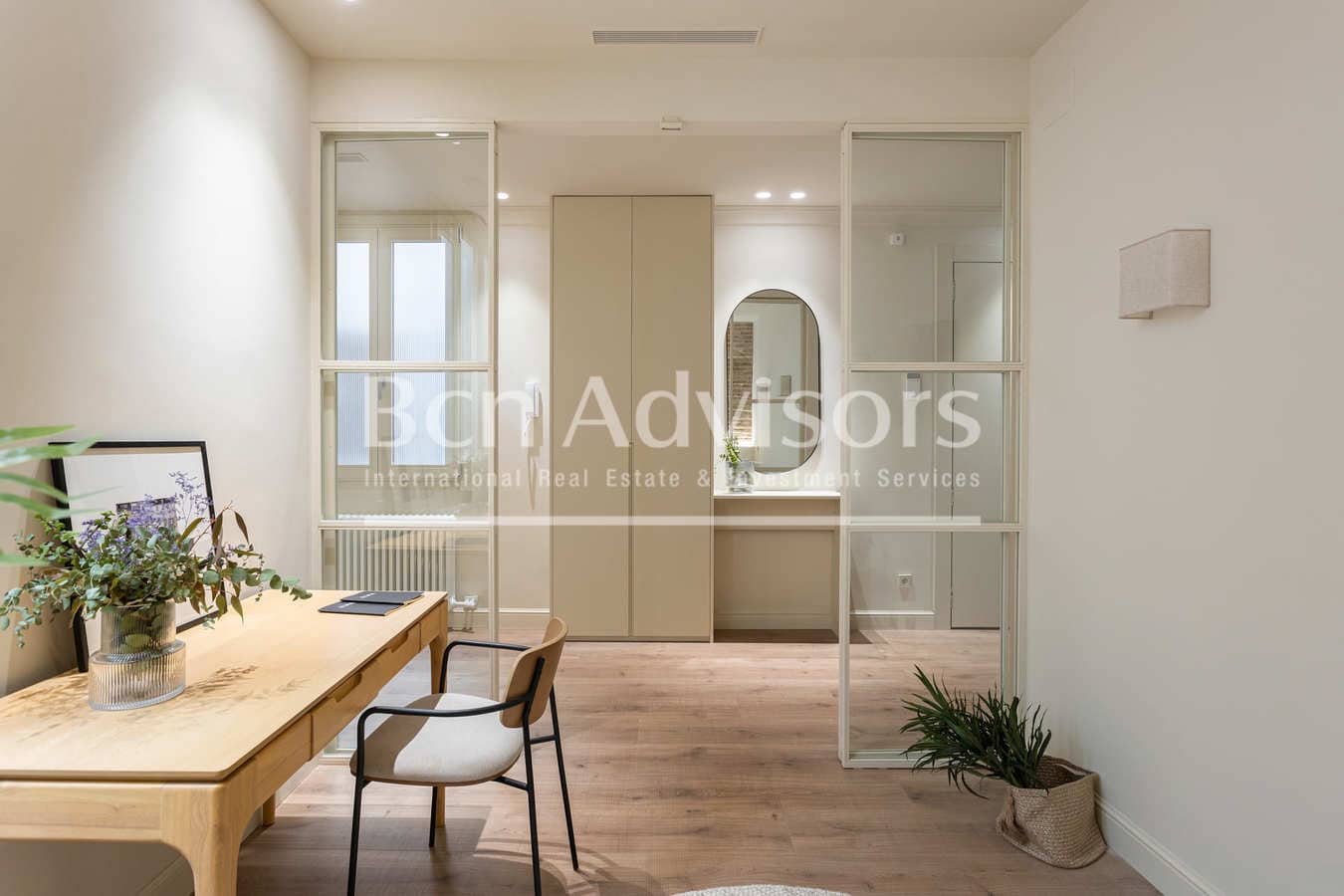 4 bedroom Apartment for sale in Barcelona city - € 1,720,000 (Ref: 9353345)