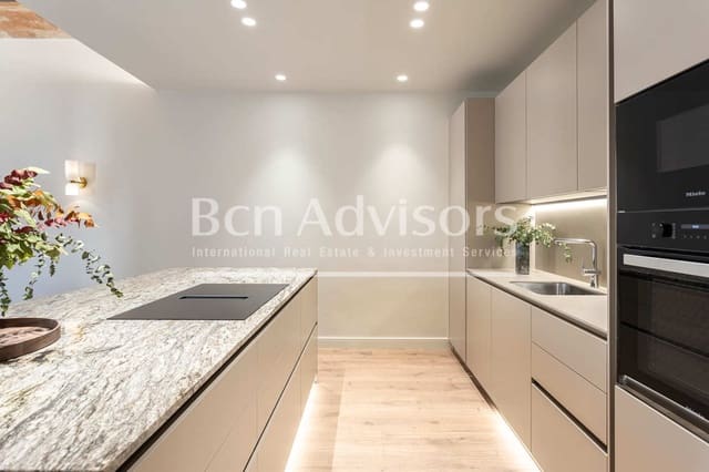 4 bedroom Apartment for sale in La Dreta de L'Eixample, Barcelona city - € 1,720,000 (Ref: 9353345)