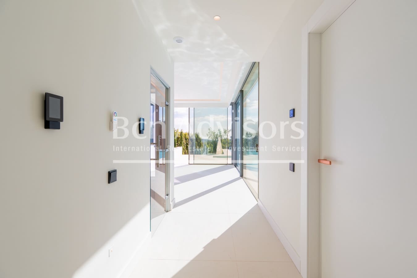 8 slaapkamer Villa te koop in Barcelona stad met zwembad - € 20.000.000 (Ref: 9359029)