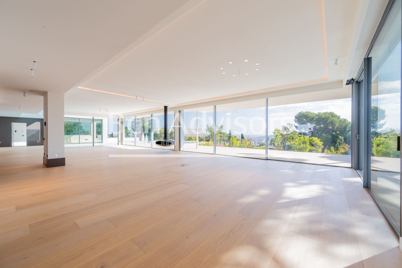 8 slaapkamer Villa te koop in Barcelona stad met zwembad - € 20.000.000 (Ref: 9359029)