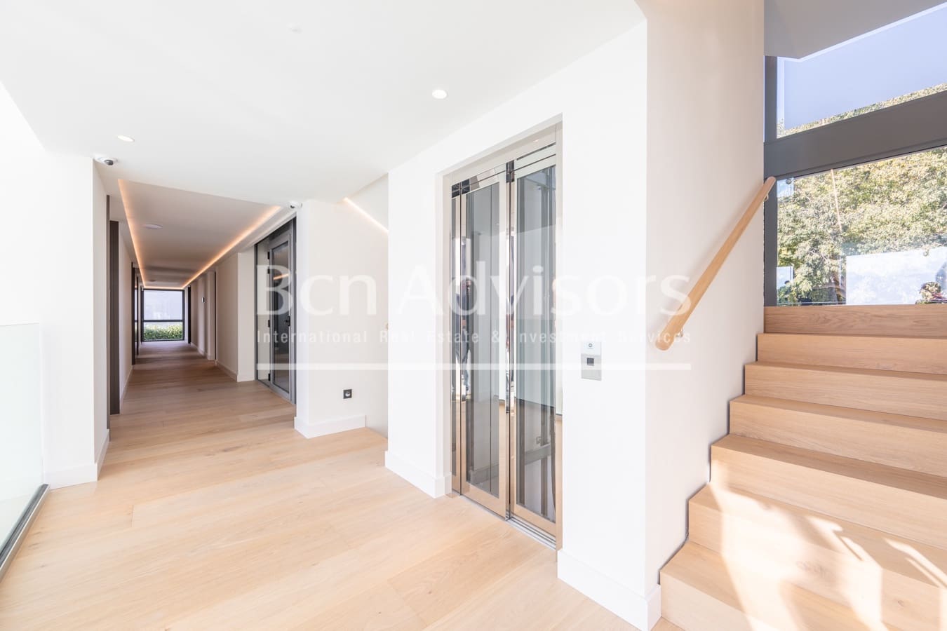 8 slaapkamer Villa te koop in Barcelona stad met zwembad - € 20.000.000 (Ref: 9359029)