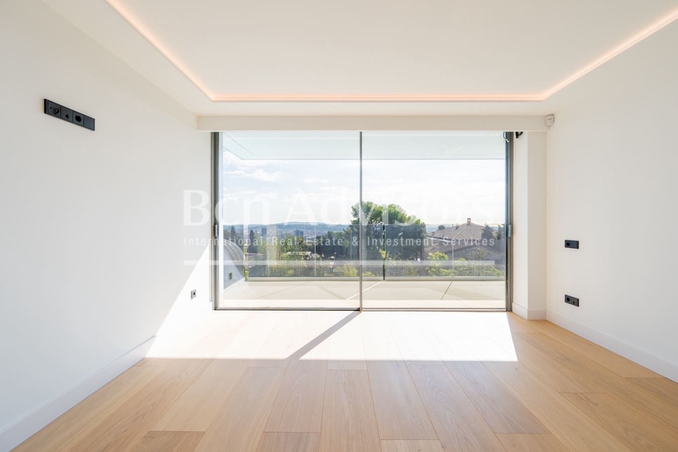 8 slaapkamer Villa te koop in Barcelona stad met zwembad - € 20.000.000 (Ref: 9359029)