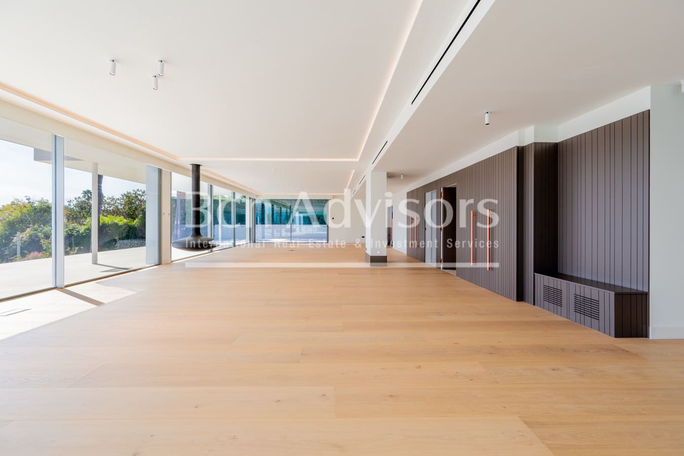 8 slaapkamer Villa te koop in Barcelona stad met zwembad - € 20.000.000 (Ref: 9359029)