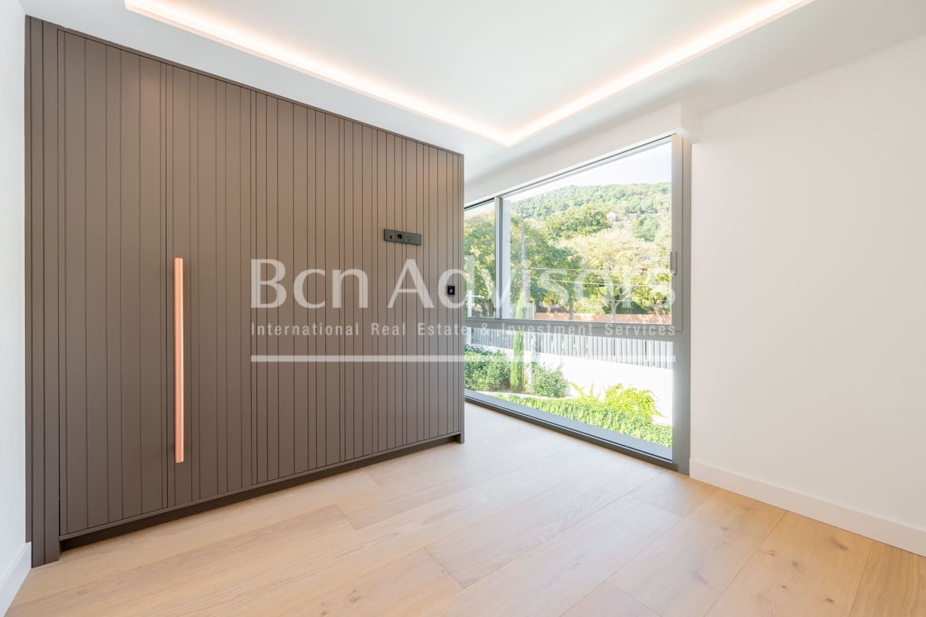 8 slaapkamer Villa te koop in Barcelona stad met zwembad - € 20.000.000 (Ref: 9359029)