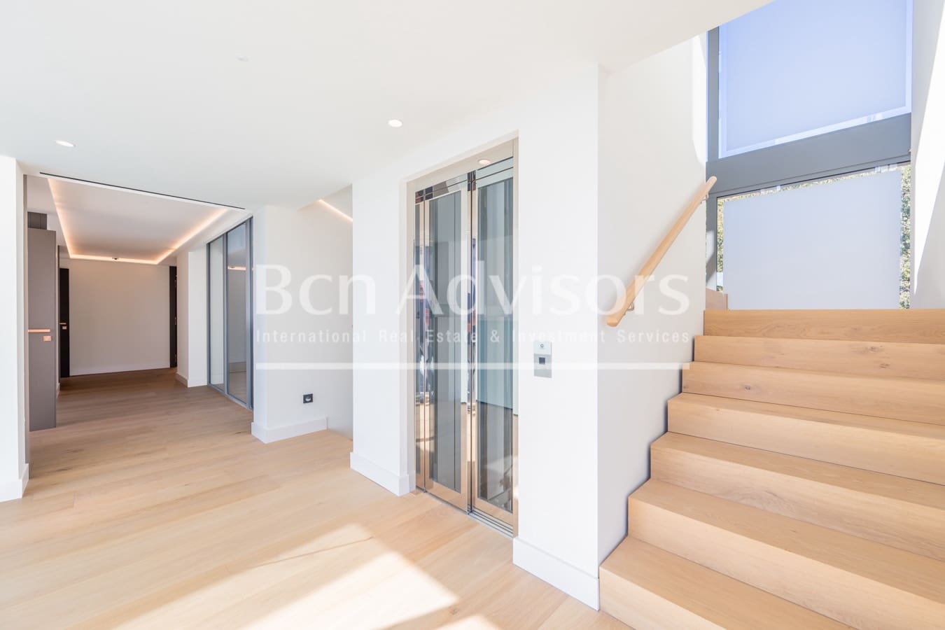 8 slaapkamer Villa te koop in Barcelona stad met zwembad - € 20.000.000 (Ref: 9359029)