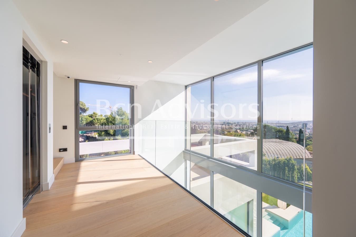 8 slaapkamer Villa te koop in Barcelona stad met zwembad - € 20.000.000 (Ref: 9359029)