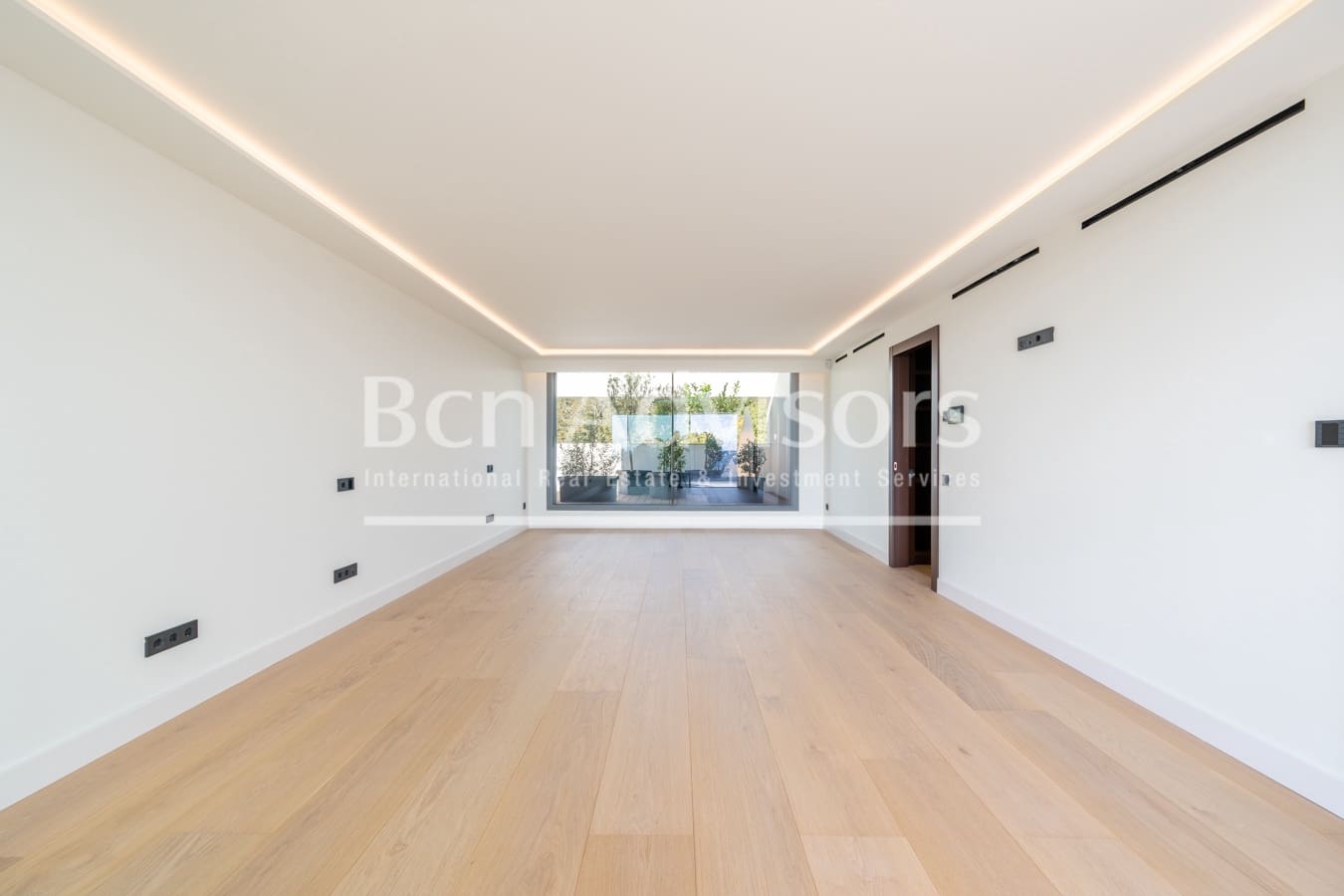 8 slaapkamer Villa te koop in Barcelona stad met zwembad - € 20.000.000 (Ref: 9359029)