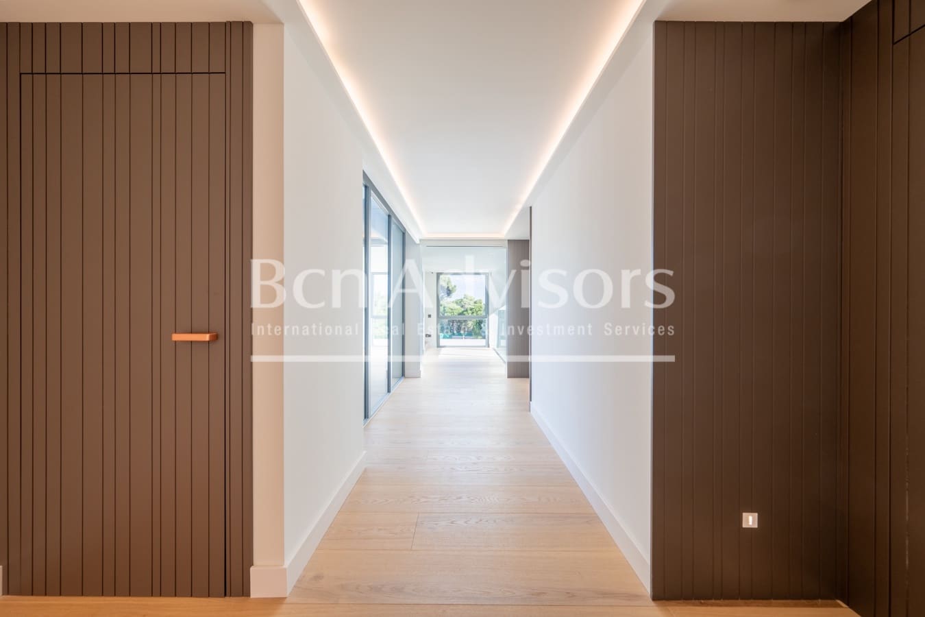 8 slaapkamer Villa te koop in Barcelona stad met zwembad - € 20.000.000 (Ref: 9359029)