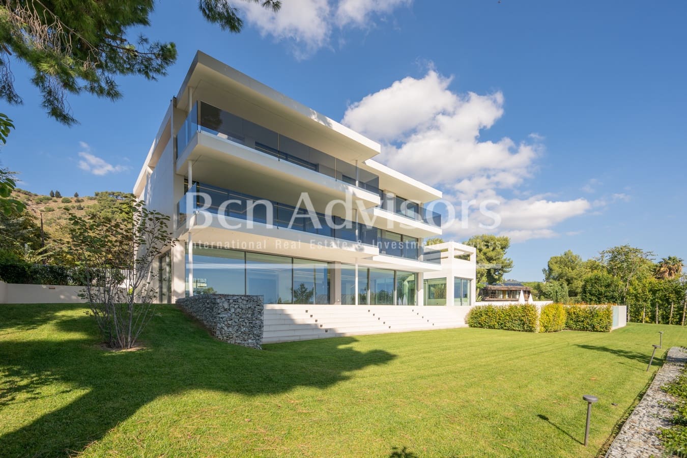 8 slaapkamer Villa te koop in Barcelona stad met zwembad - € 20.000.000 (Ref: 9359029)