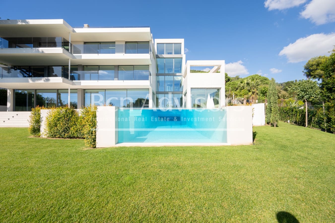 8 slaapkamer Villa te koop in Barcelona stad met zwembad - € 20.000.000 (Ref: 9359029)