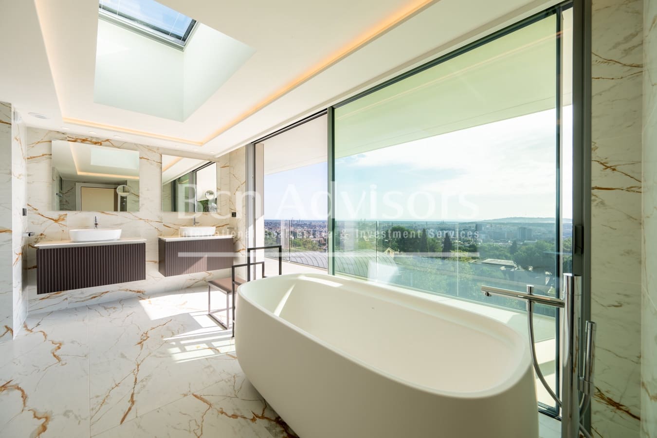 8 slaapkamer Villa te koop in Barcelona stad met zwembad - € 20.000.000 (Ref: 9359029)