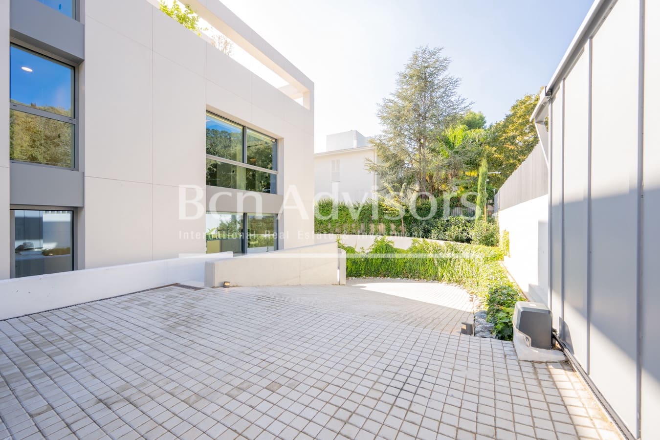 8 slaapkamer Villa te koop in Barcelona stad met zwembad - € 20.000.000 (Ref: 9359029)