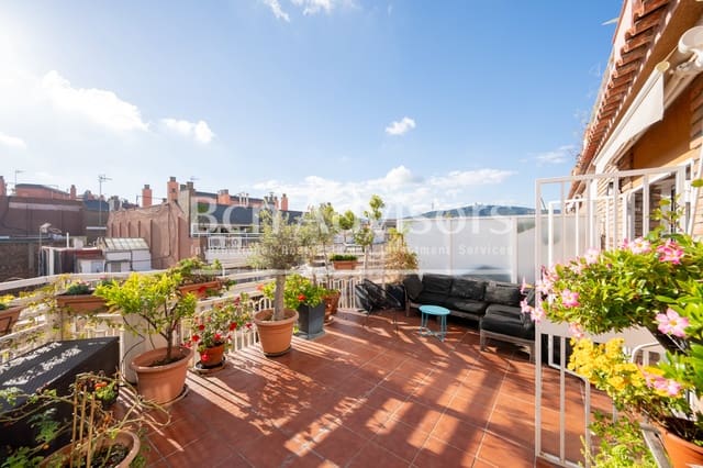 3 bedroom Penthouse for sale in La Dreta de L'Eixample, Barcelona city - € 898,000 (Ref: 9375105)