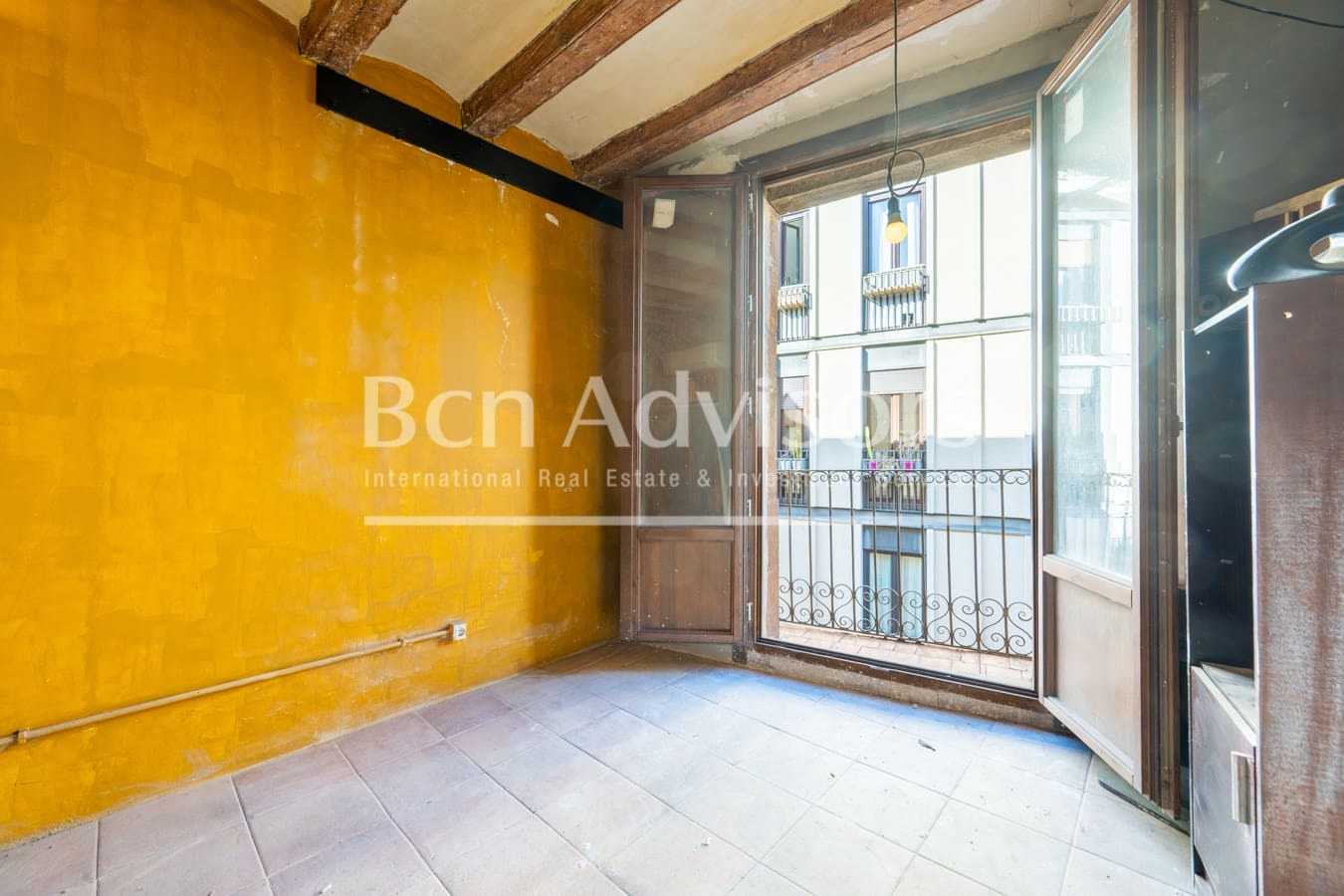 2 bedroom Penthouse for sale in Barcelona city - € 445,000 (Ref: 9378892)
