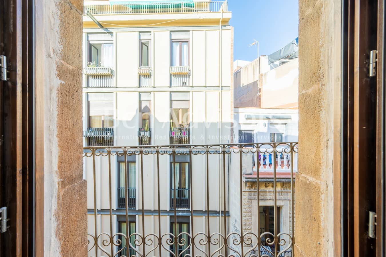 2 bedroom Penthouse for sale in Barcelona city - € 445,000 (Ref: 9378892)