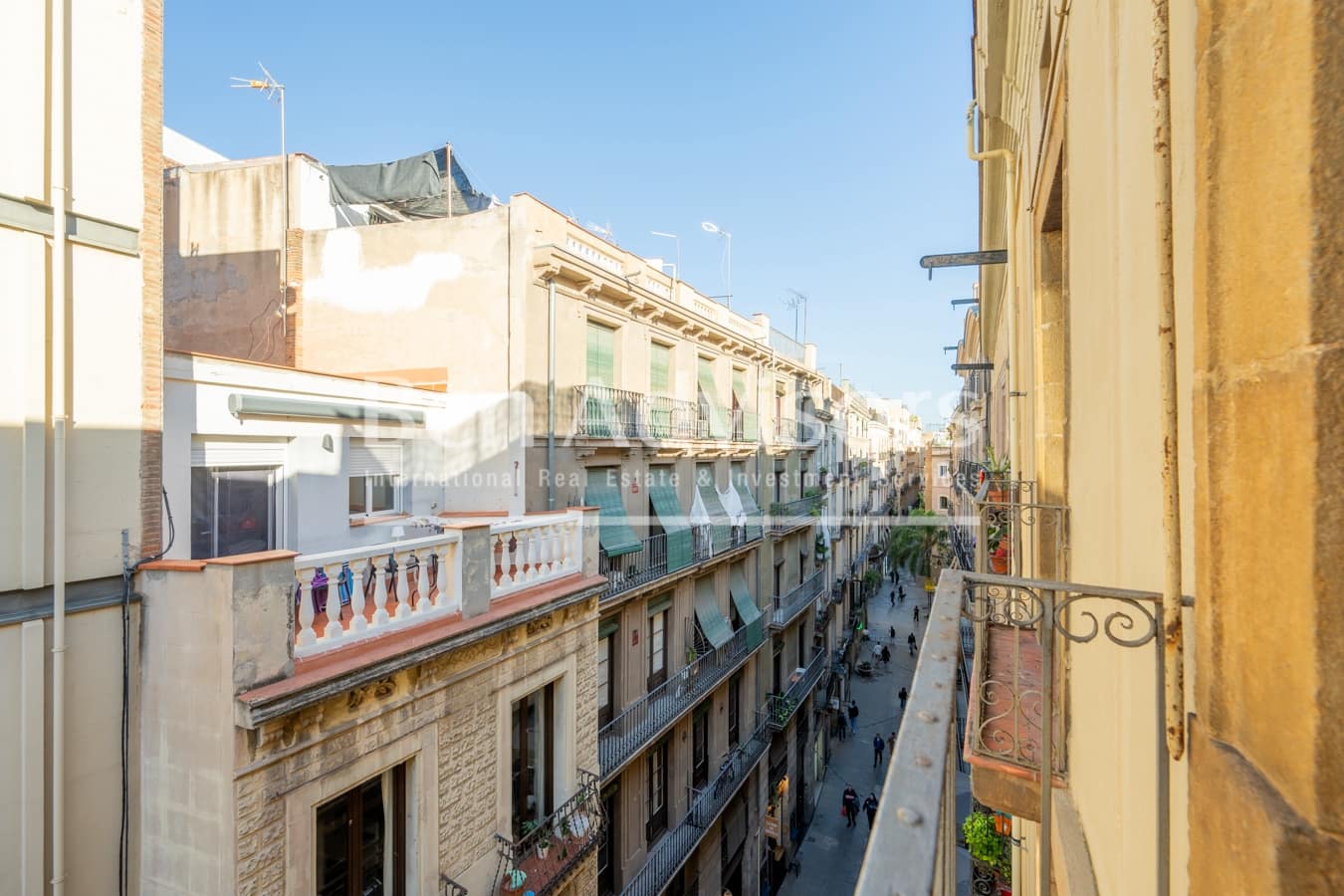 2 bedroom Penthouse for sale in Barcelona city - € 445,000 (Ref: 9378892)
