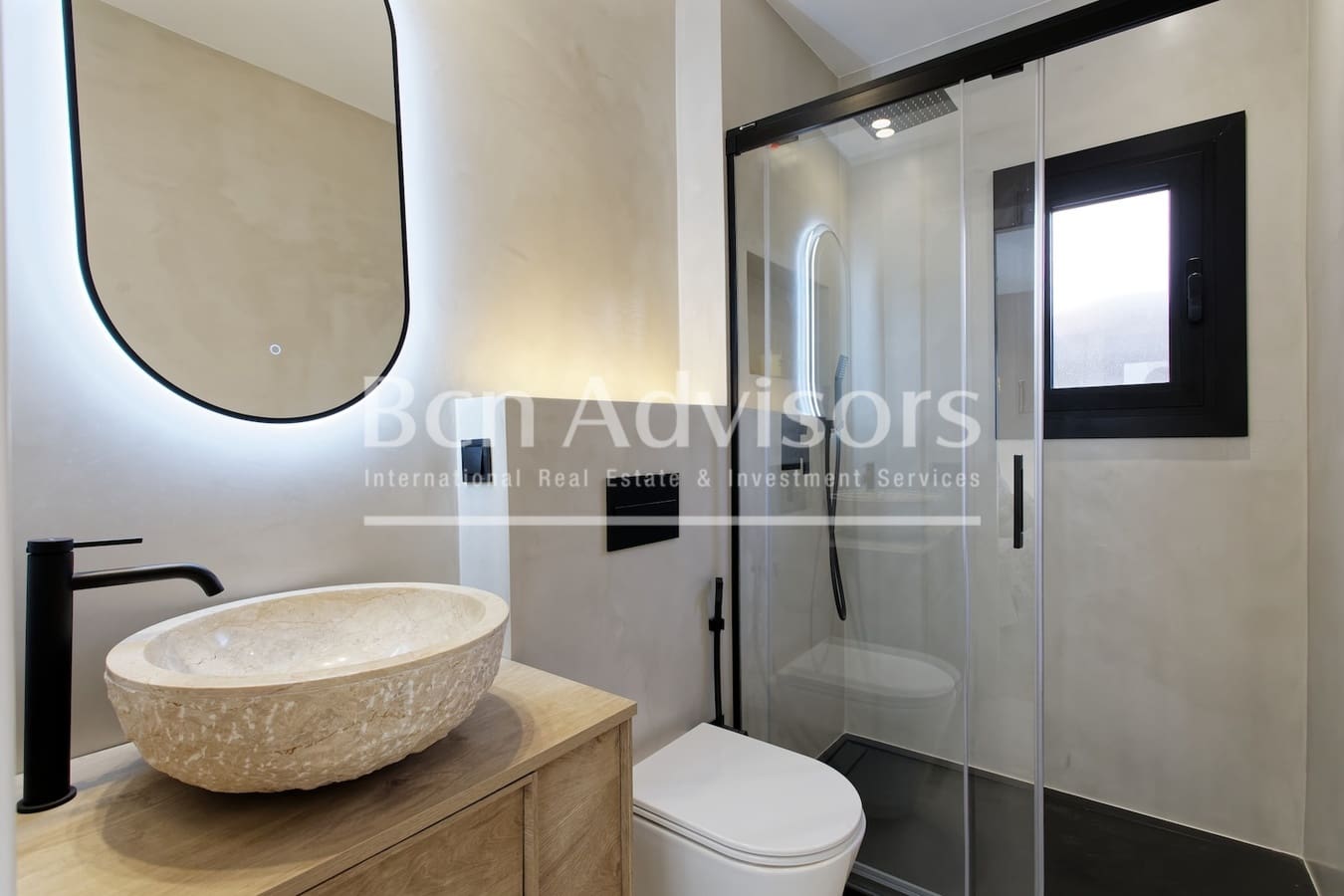 2 sypialnia Apartament na sprzedaż w Miasto Barcelona z basenem - 649 000 € (Ref: 9387722)