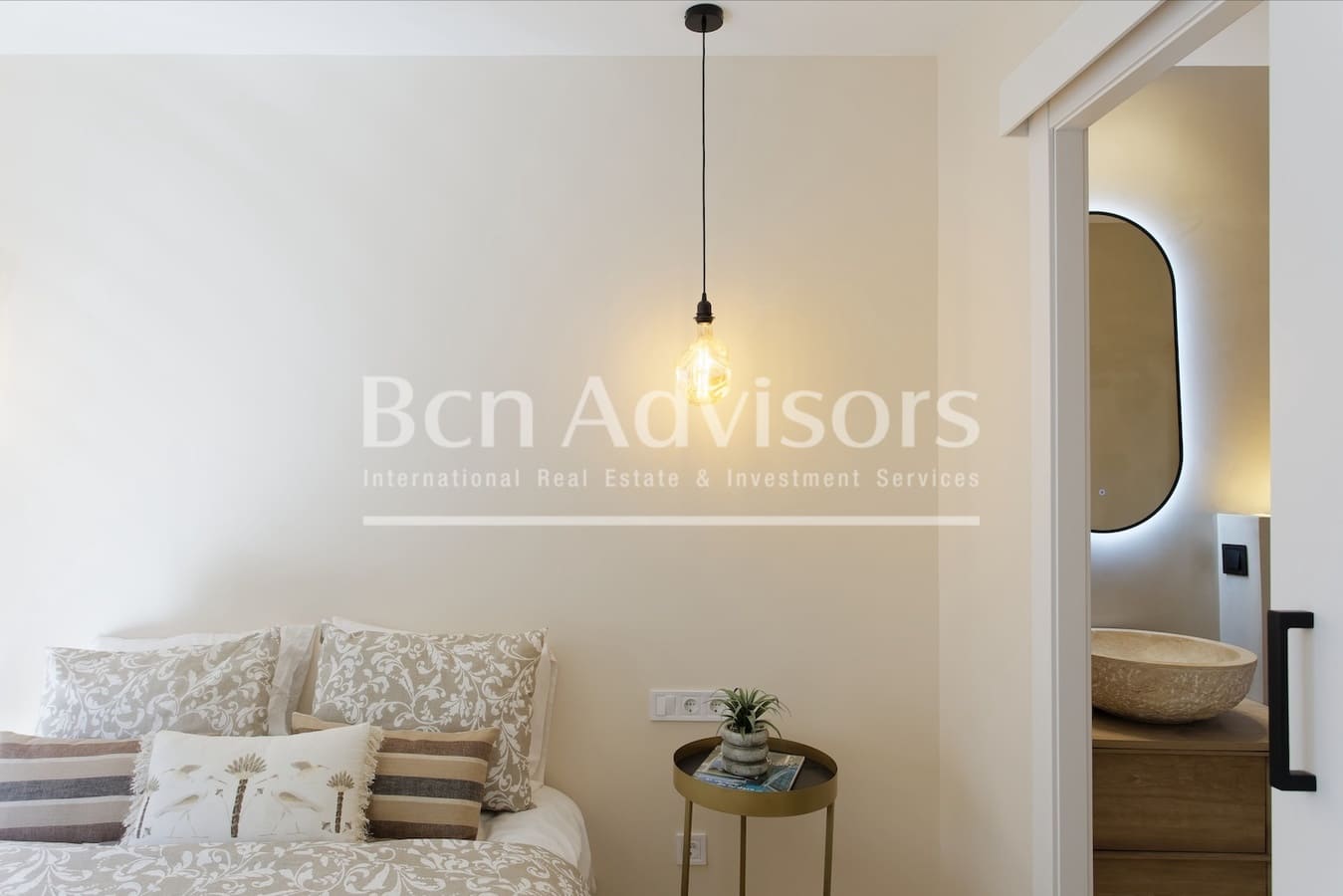 2 sypialnia Apartament na sprzedaż w Miasto Barcelona z basenem - 649 000 € (Ref: 9387722)