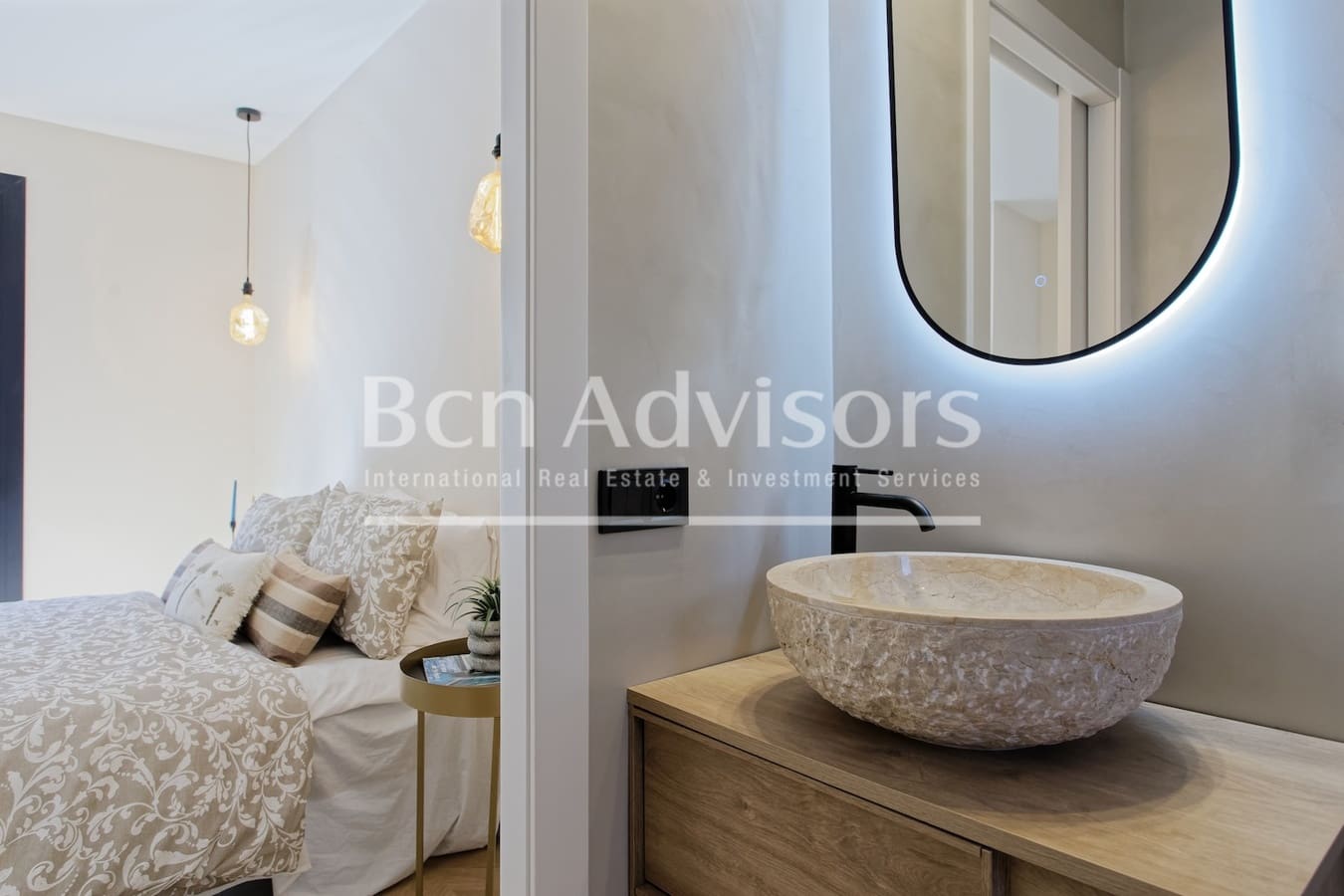 2 sypialnia Apartament na sprzedaż w Miasto Barcelona z basenem - 649 000 € (Ref: 9387722)