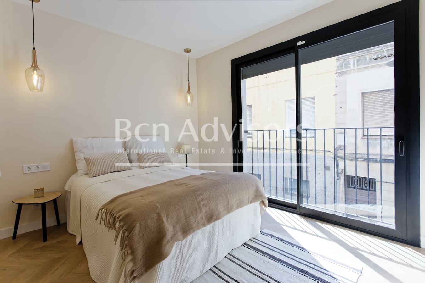 2 sypialnia Apartament na sprzedaż w Miasto Barcelona z basenem - 649 000 € (Ref: 9387722)