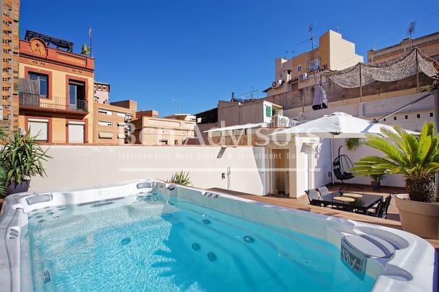 2 bedroom Apartment for sale in Sants, Barcelona city with pool - € 649,000 (Ref: 9387722)