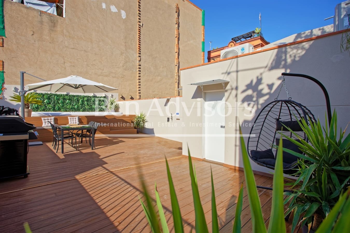2 sypialnia Apartament na sprzedaż w Miasto Barcelona z basenem - 649 000 € (Ref: 9387722)