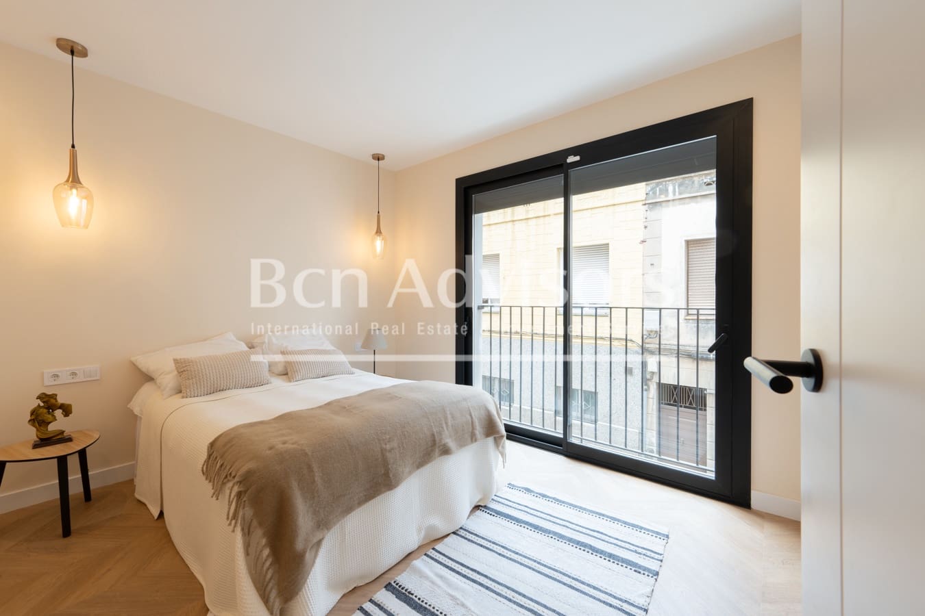 2 sovrum Lägenhet till salu i Barcelona stad med pool - 635 000 € (Ref: 9387722)