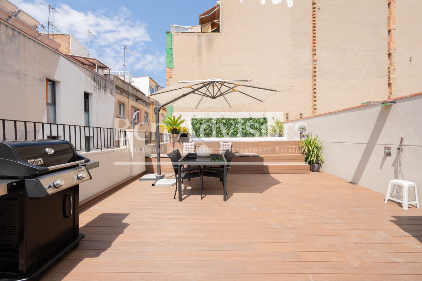 2 sovrum Lägenhet till salu i Barcelona stad med pool - 635 000 € (Ref: 9387722)