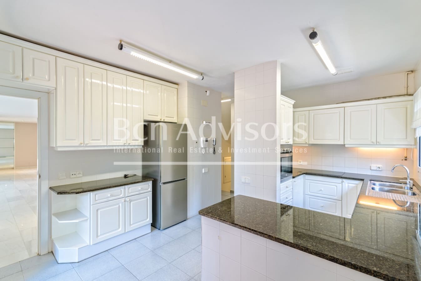 5 bedroom Villa for sale in Barcelona city with pool - € 5,600,000 (Ref: 9390571)