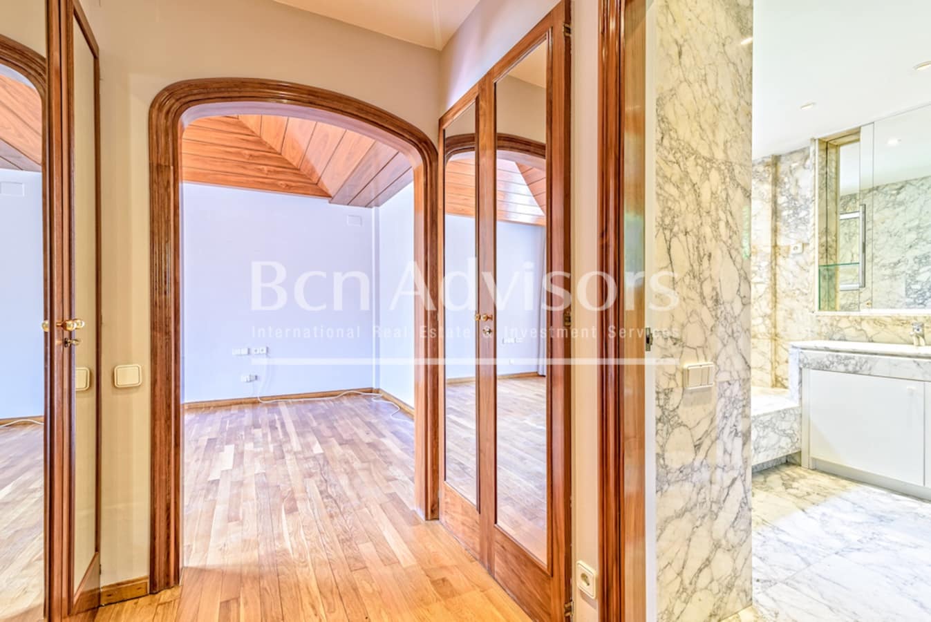 5 bedroom Villa for sale in Barcelona city with pool - € 5,600,000 (Ref: 9390571)