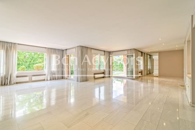 5 bedroom Villa for sale in Sant Gervasi - La Bonanova, Barcelona city with pool - € 5,600,000 (Ref: 9390571)